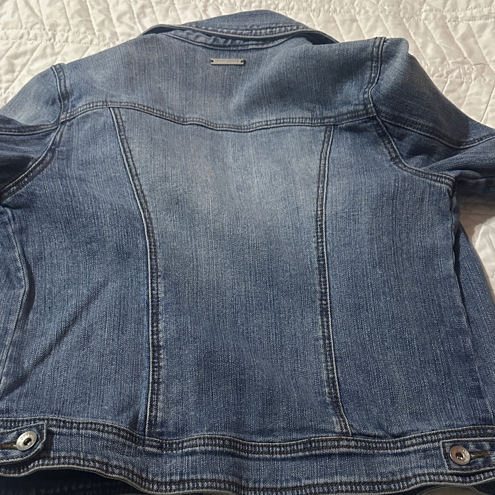 DKNY Blue Jean Jacket - Picture 4 of 5